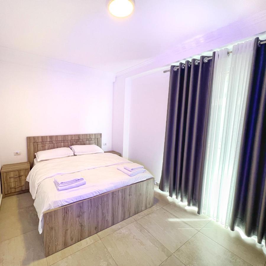 Soluna Apartments Shëngjin Eksteriør billede