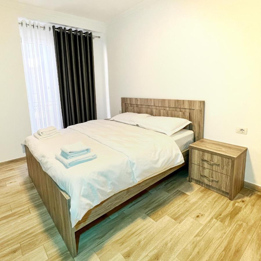 Soluna Apartments Shëngjin Eksteriør billede