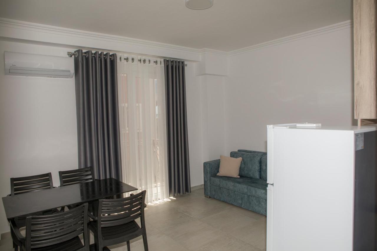 Soluna Apartments Shëngjin Eksteriør billede