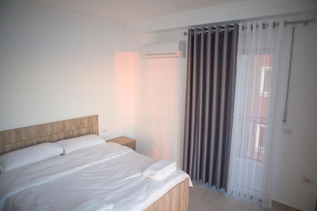 Soluna Apartments Shëngjin Eksteriør billede