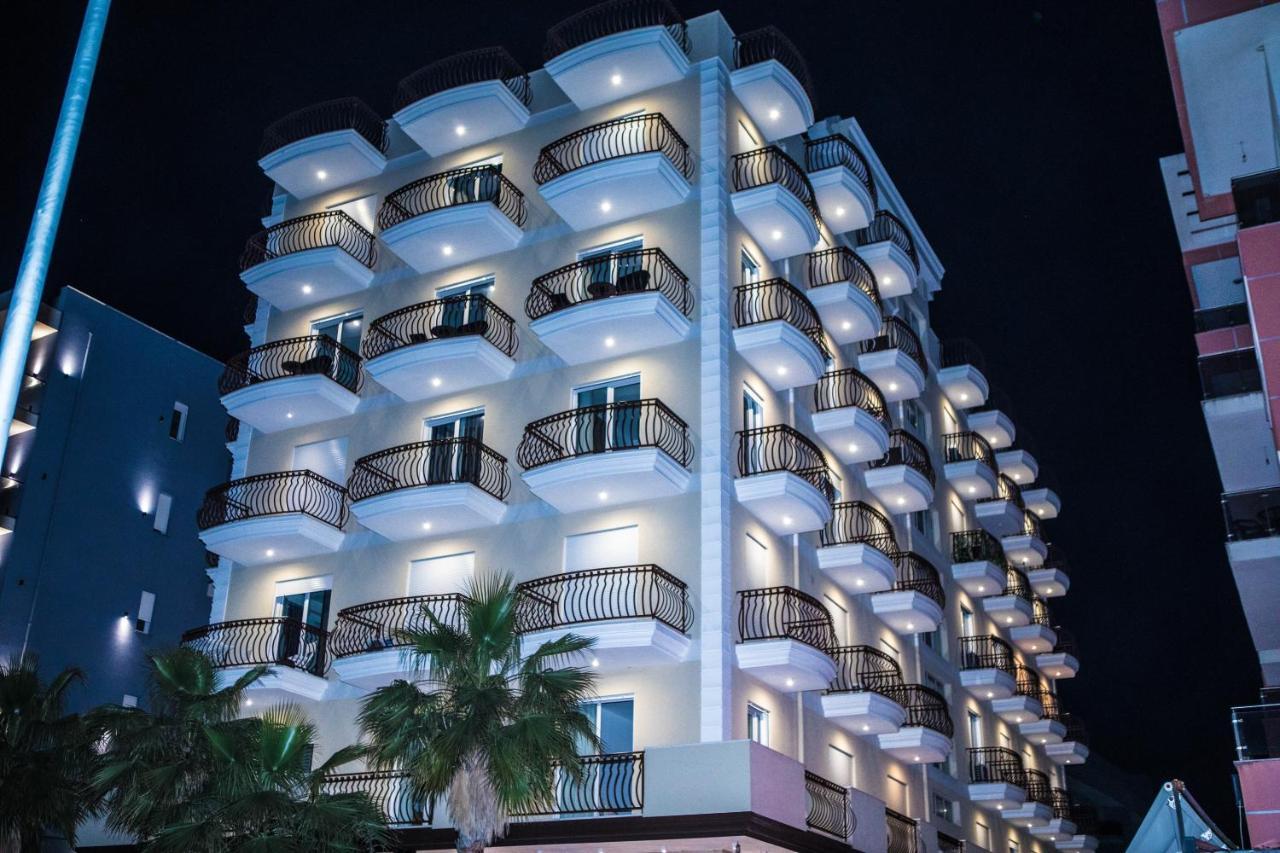 Soluna Apartments Shëngjin Eksteriør billede