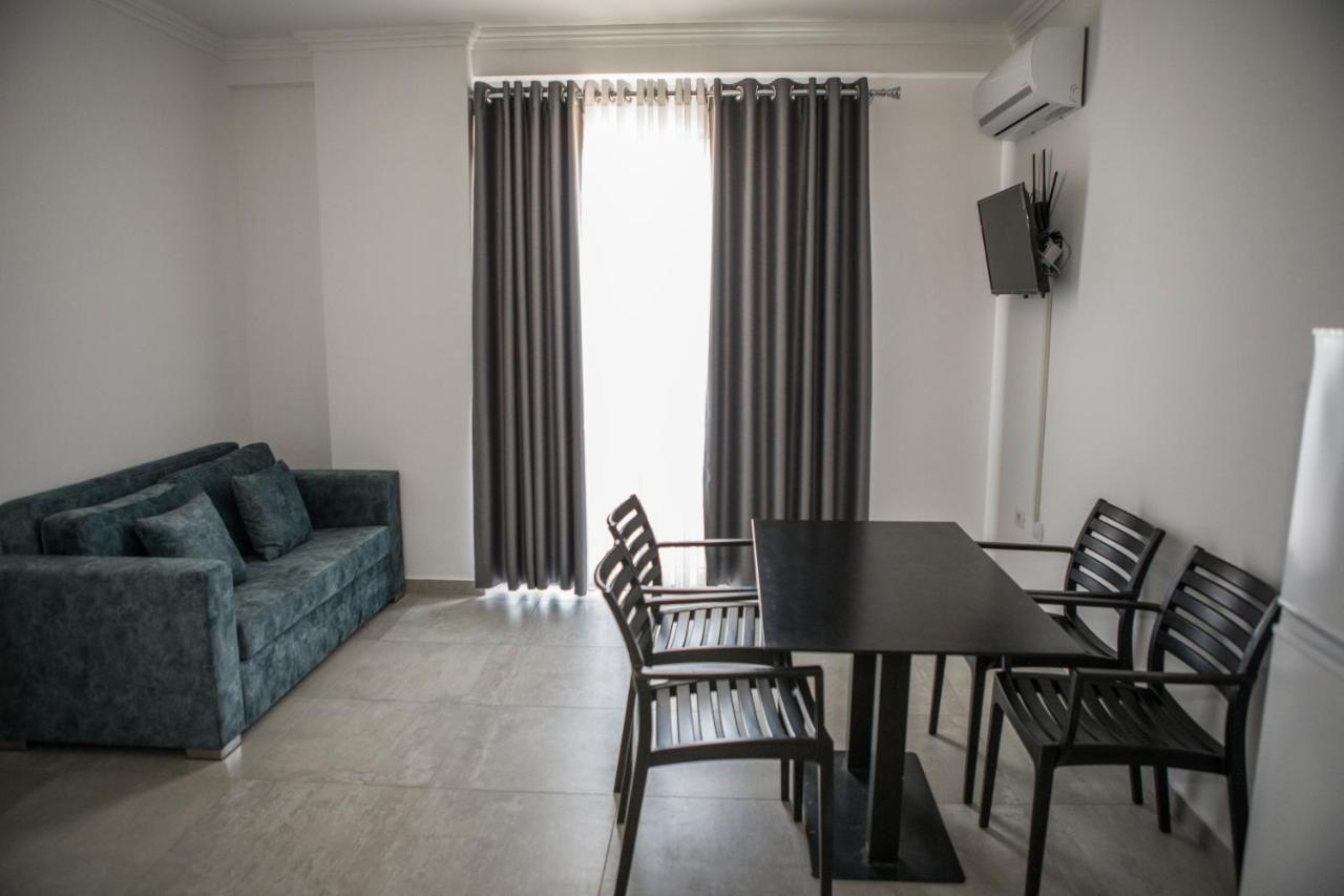 Soluna Apartments Shëngjin Eksteriør billede